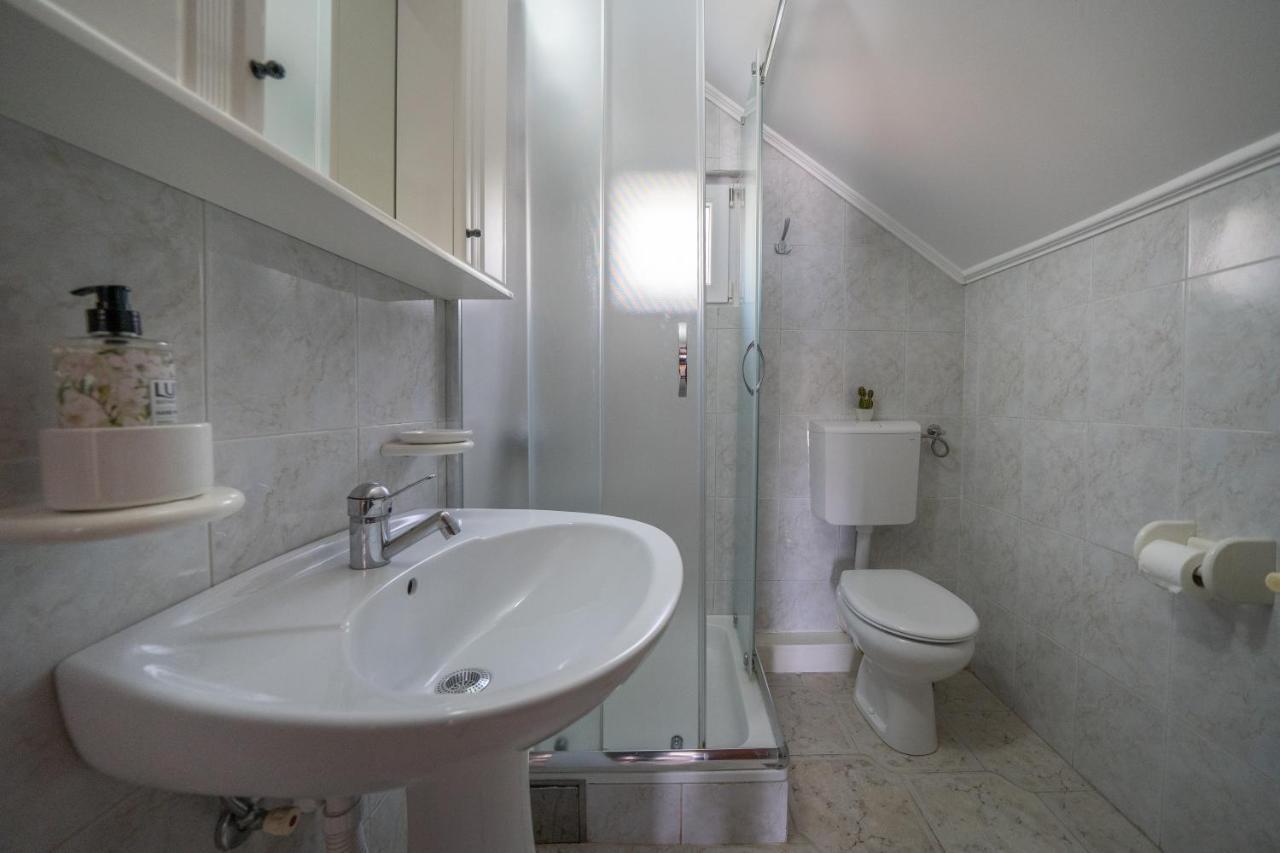 Apartment With Sea View كوتور المظهر الخارجي الصورة