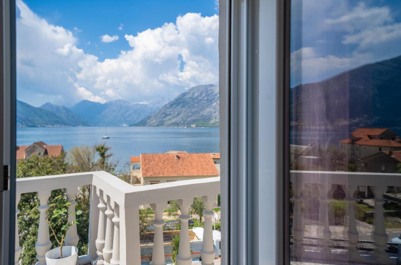 Apartment With Sea View كوتور المظهر الخارجي الصورة